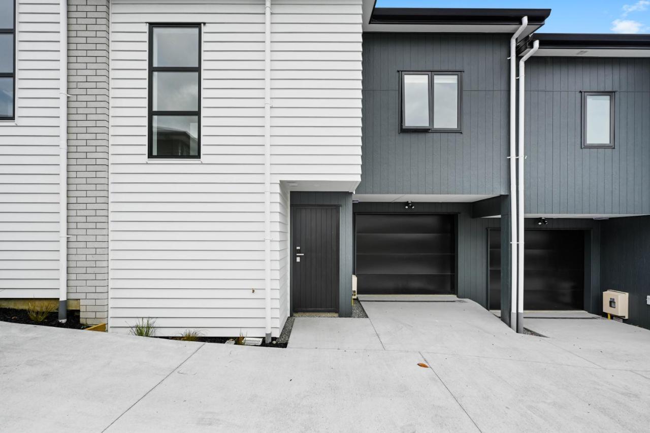 New Towhouse Walk To The Hospital & Cbd & The Lake Hamilton Extérieur photo
